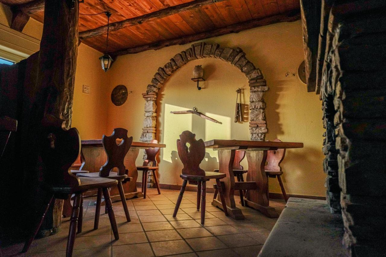 Agriturismo Radici Contadine Bisaccia Exterior photo
